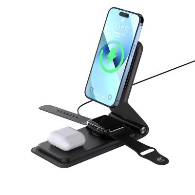 China Mobile Phone Unpack QI Wireless Charger 15W Fast Magnetic Upgrade 3 In 1 Wireless Charger for sale