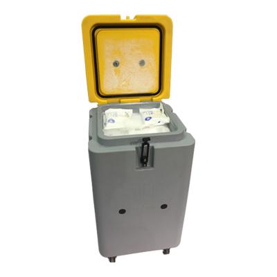 China Insulated 60L Insulated Container Rolled Insulated Dry Ice Transport Box for sale