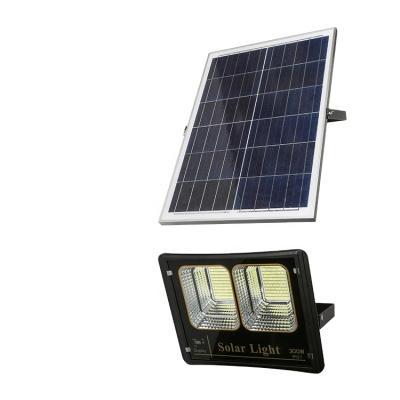 China 50w 80w 150w 200w 300w SMD LED Solar Outdoor Waterproof Motion Sensor Ip67 Solar Flood Light for sale