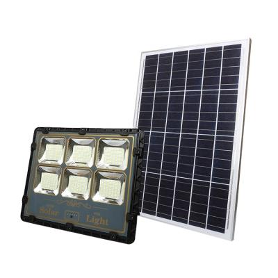 China Warehouse Ip66 LED Solar Power Smart Outdoor Aluminum Remote Control Waterproof Flood Light for sale