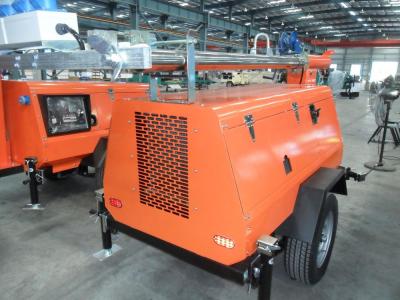 Chine Générateur diesel mobile 4 silencieux de Kubota Genset de tour d'éclairage * 1000W mât de la lampe 9m à vendre