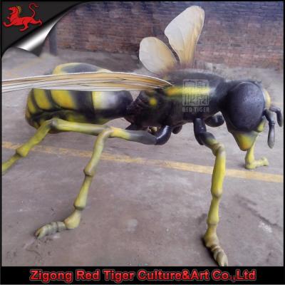 China Big Bugs Animatronic Insektenmodelle Fliegen Kinderalter Infrarotsensorsteuerung zu verkaufen