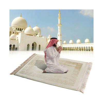 China Muslim Portable Folding Arabic Rug Plush Cloth Islamic Prayer Mat Sejadah Carpet Washable Islamic Prayer Mat for sale