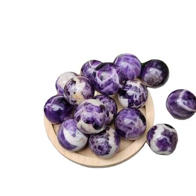 China Europe Magic Reiki Ornament Polished Natural Dreamy Amethyst Crystal Ball Sphere for sale