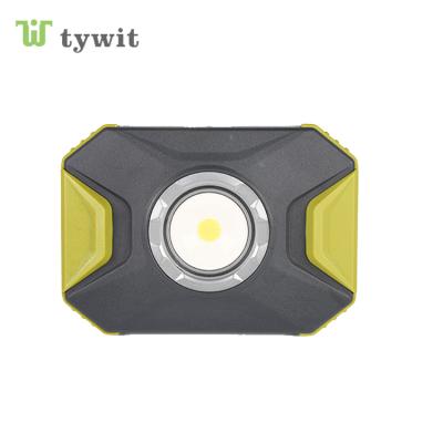 China ROAD High Brightness Portable Flood Lights Led 1000 Lumens IPx4 Outdoor Waterproof Rechargeable Compact Work Light for sale