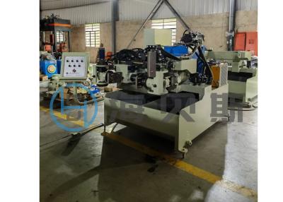 Cina Facile da utilizzare Gravity Die Casting Machine 380V 50HZ Garanzia di un anno in vendita