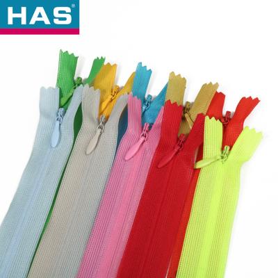 China Colorful Reversible Invisible Zipper Hidden Teeth 3# Nylon Zipper for Garments for sale