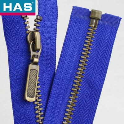 China Blue Metal Zippers #3 #5 2 Way Jacket Zippers For Clothing Accessories for sale