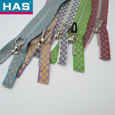 China Customizable Metal Zippers 30 Inch Heavy Duty Jacket Zipper Two Way for sale