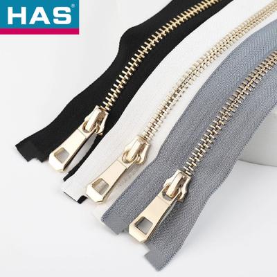 China Heavy Duty Metal Zipper #12 Double Ended Zip For Bags Easy To And Install for sale