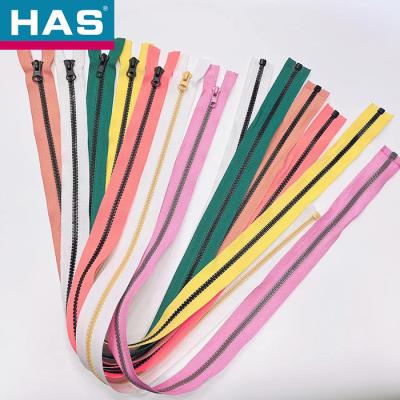 Chine Fermeture à glissière en résine à double sens Fermeture à glissière en plastique personnalisée Durable à vendre