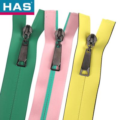 China Flexible Waterproof Zippers Yellow Waterproof Closed End Zip Auto Lock for sale