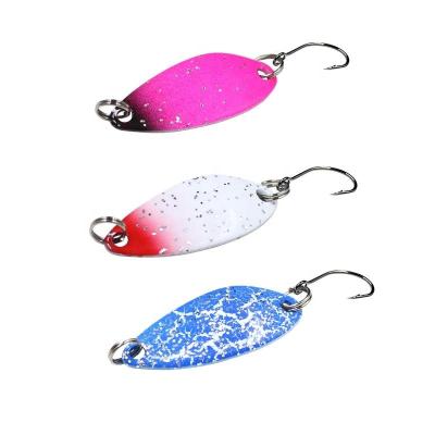 China Metal Wholesales 32mm 2.5g Mini Spoon Lures Colorful Metal Spinner Casting Fishing For Lure Hard Spangle Bass Lure Bait Pop for sale