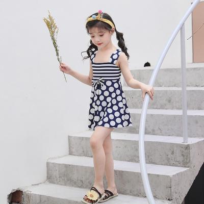 China 2022 Hot Sale Dot Print Childrens Cute Girls Swimwear Wholesale One Piece Breathable Swimsuit For Kids for sale