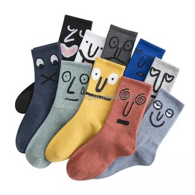 China Fashion Fun Home Crazy Men's Sporty Cotton Novelty Novelty Dress Crew Happy Graffiti Socks for sale