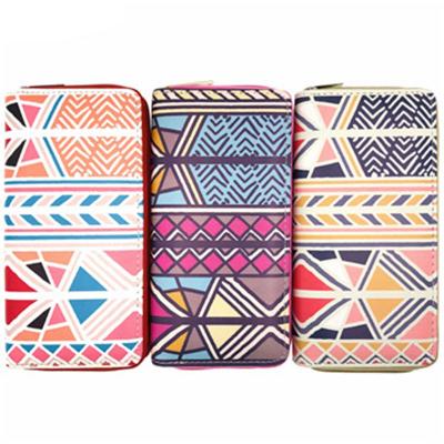 China Simple Zipper Lady Wallet 2021 European Style Fashion Wallet Waterproof PU Ladies Long Wallet In Stock for sale