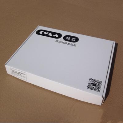 China White Packaging Box for Sweater Clothing Mailing Box for sale