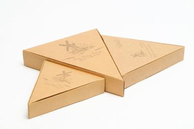 China Triangle Pizza Box Slice Pizza Box for sale