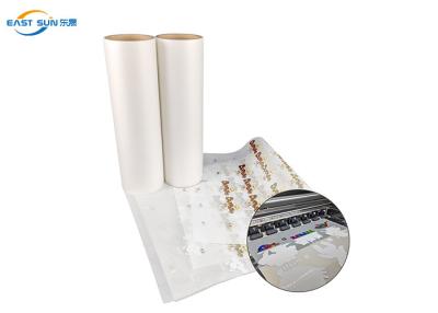 中国 DTF T-Shirts Printing 30cm 33cm 60cm Dtf Print Pet Heat Transfer Dtf Film Roll 販売のため