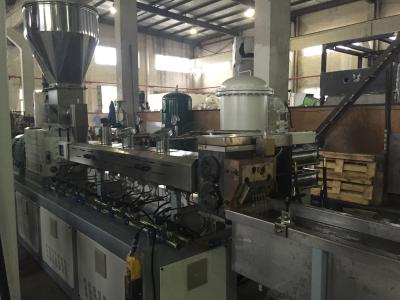 China Industrial Double Screw Extruder Machine Electrical Plastic Compounding Machine Automatic for sale