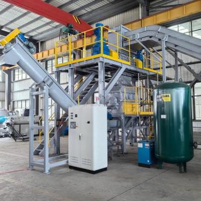 China 1.5t/H - 2t/H Lithium-ion batterij recycling machine Automatische shredder systeem Te koop