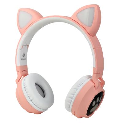 China Perfect Healthy Hot Sales B30 Cat Ear Headphones 12 Hours Durable Listening Foldable LED Cat Earphones Audifonos Gato Wireless for sale