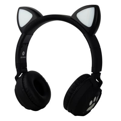 China Perfect Somostel Audifonos Cat Ear Headphones Wireless Headsets Foldable Gaming LED Headphones Noise 12 Hours Long-Lasting Listening Auriculares for sale