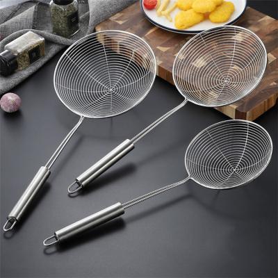 China Hot Grid Viable Oil Frying Pot Spoon Stainless Steel Sieve Colander Kitchen Supplies For Cooking Noodle Dumplings for sale