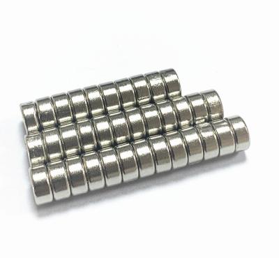 China Industrial Strong Magnet D5mm D10mm D12mm D15mm D18mm D20mm N35-N52 Disc Neodymium Magnet for sale