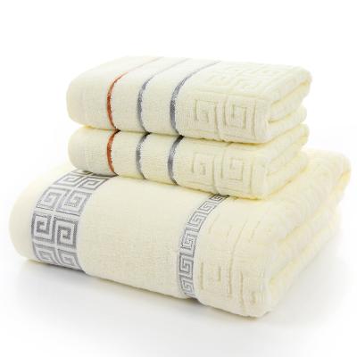 China Child Safe Wholesale Design Cotton Bath Premium Quality Bamboo Towel For Hotel Beauty Salon for sale