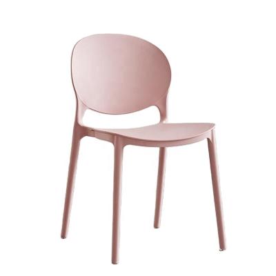 China Factory Wholesale Light And Cheap Color Plastic Chair Simple Portable Dining Plastic Dining Chair Nordic Style for sale