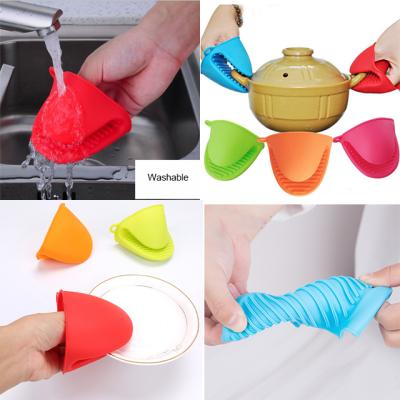 China Kitchen Utensils Viable Silicone Oven Clip Heat Insulation Hand Clip Cooking Tools for sale