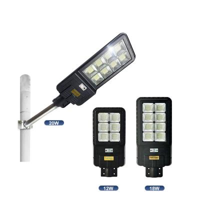 China High quality GARAGE 300W 400W 500W solar led street light made in china for sale