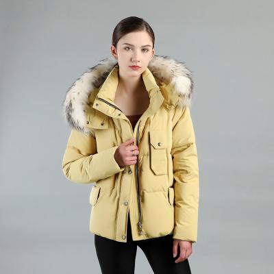 China 2023 High Quality Breathable Winter Fashion 90% Duck Down Real Fur Trimmed Collar Warm Women's Oversized Lightweight Short Jacket OEM for sale