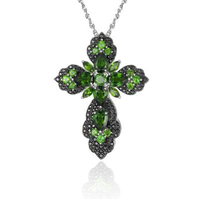 China Fashion Classic Natural Chrome Gem Women Jewelry Diopside 925 Sterling Silver Pendant Cross Necklace for sale