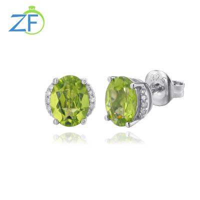 China New Fashion CLASSIC Natural Peridot Korean Tasty Jewelry 925 Sterling Silver Diamond Stud Earrings for sale