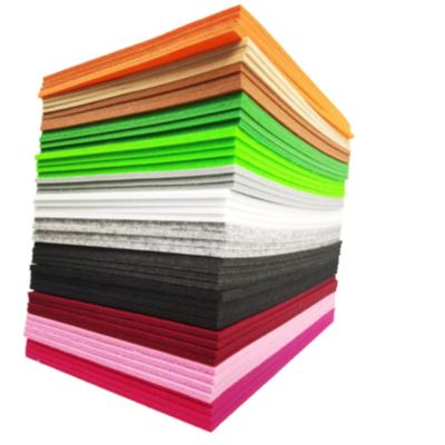 China Wholesale Waterproof Felt Fabric Sheet Colorful Printed Craft Felt Sheets Felt Rolls Felt Fabric For Diy Crafts for sale