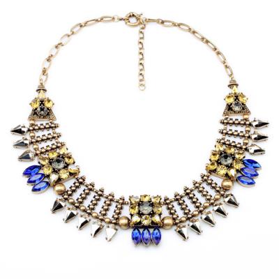 China NK662 Fashion Casual/Sporty Good Quality Necklaces For Women Vintage Resin Statement Gypsy Necklaces Wholesale for sale