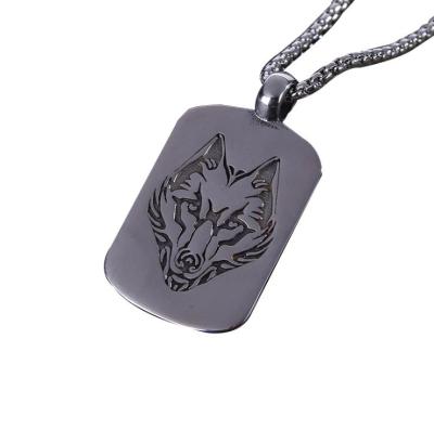 China Cool Black Wolf Wolf Necklace Animal 316 Stainless Steel Head Pendant Necklace Men for sale