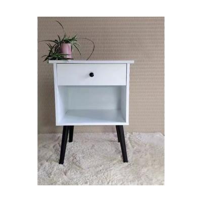 China Durable Extendable Using Low Price Modern White Nightstand Cafe Leg Bedside Table for sale