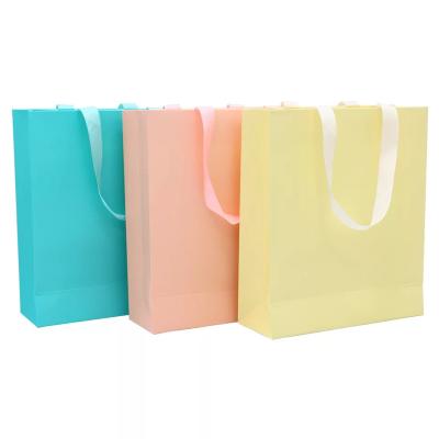 China Factory direct supply recyclable hot sale custom paper bag for jewelry for sale