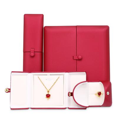 China Hot Selling Jewelry Box Custom Leather Necklace Set Jewelry LOGO Bracelet Gift Box Pendant Packaging for sale