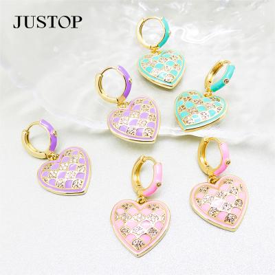 China Custom Environmental Friendly Fashion Statement Heart Shape Brass Pendant Circle Earrings For Girls Zircon Jewelry For Women for sale