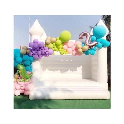 China Kids Play Center Bouncer Castle White Gorgeous Inflatable Wedding House For Kids Birthday Party for sale