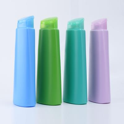 China Empty custom color Shampoo container squeez bottles shower clear blue green 400ml pe lotion bottle for sale