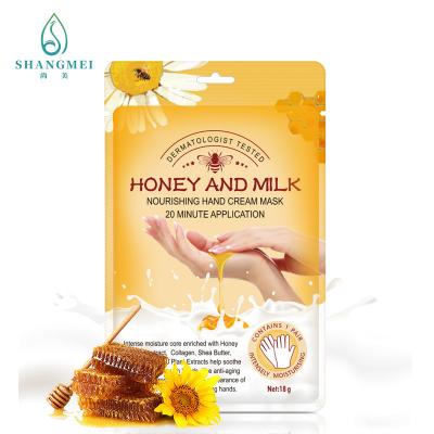 China 36g Fade Dullness Honey Milk Hand-Handschoenen 2pcs van de Masker de Bevochtigende Hand Te koop