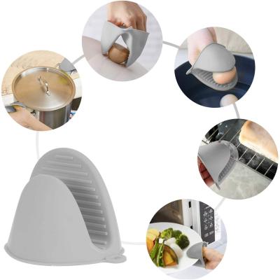 China Viable Mini Oven Gloves Heat-Insulating Gloves Silicone Hand Clip Oven Microwave Tray Anti-Scalding Hand Clip for Kitchen Tool for sale