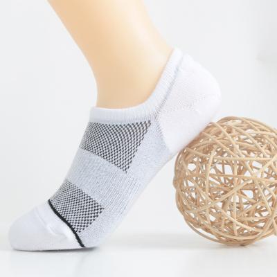 China QUICK DRY Custom Design Mesh Elastic Women Anti Slip Gel Silicon Breathable Knitted Short Socks for sale