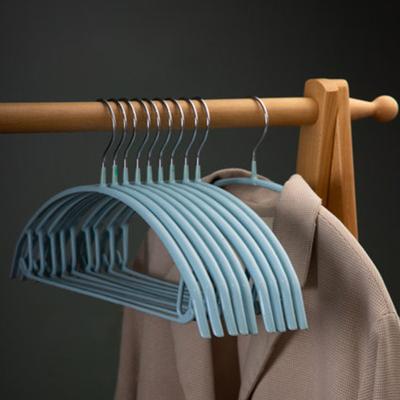 China Nordic creative high quality wholesale household bedroom eco-friendly material multifunctional non slip drying hangers for sale