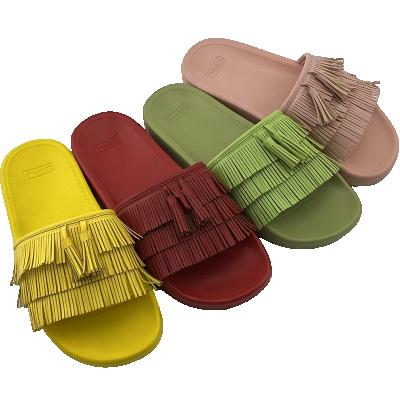 China Fashion Trend Jelly Shoes For Ladies Servo Air Blow Slipper With PU Fringe Vamp for sale